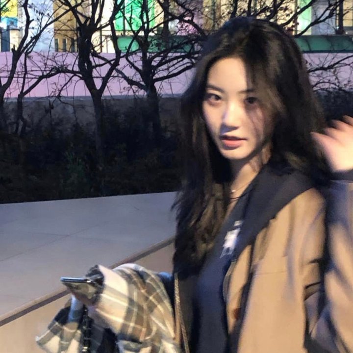 玫瑰园里的老少爷们儿 海报